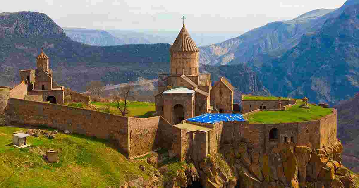 hot tours armenia