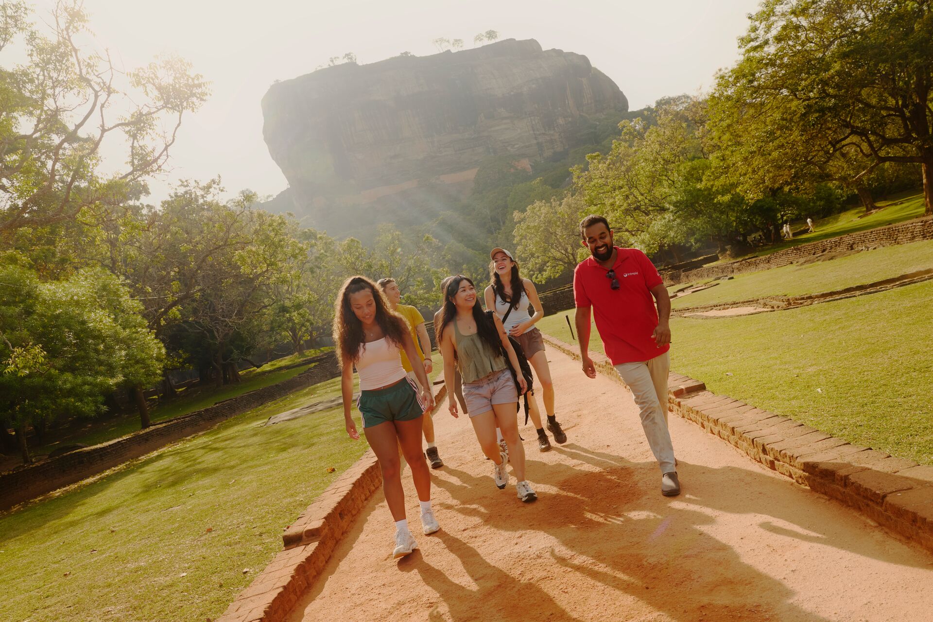 See the Essence of Sri Lanka and explore Sigiriya with Intrepid 