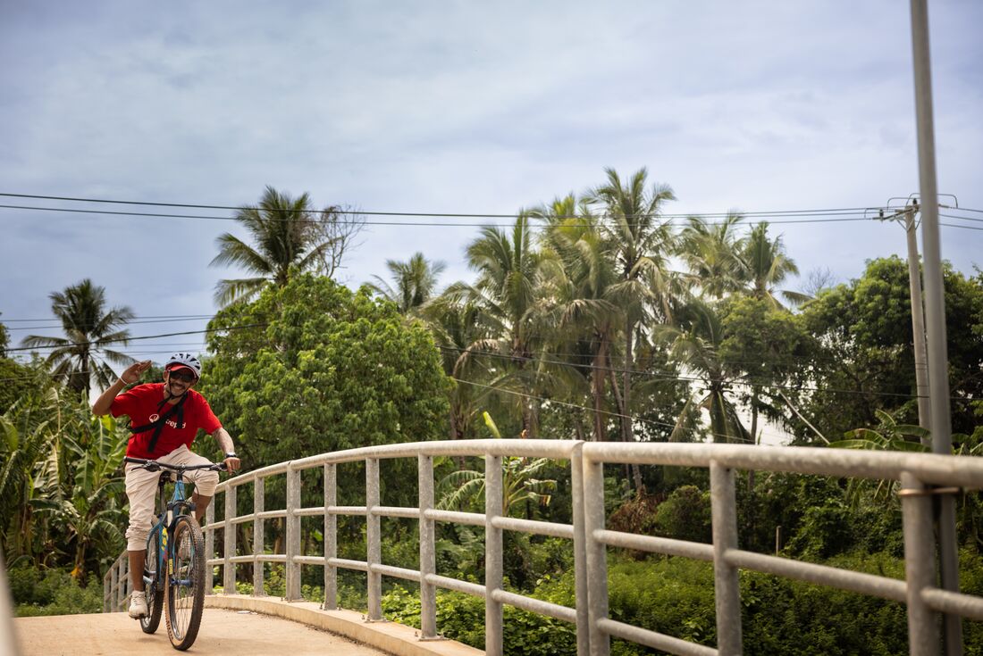 Intrepid Leader cycling in Battambang, Cambodia