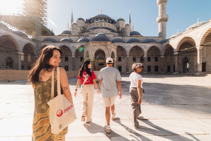 Best Solo Tours & Holidays | Intrepid Travel US