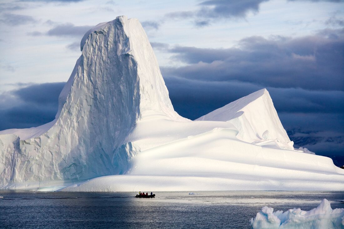 Four Arctic Islands: The Southbound Journey (Ocean Albatros)