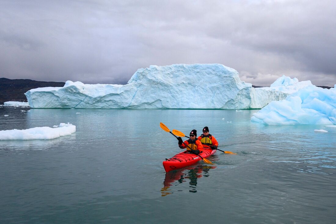 Kayaking at the Eqip Sermia glacier