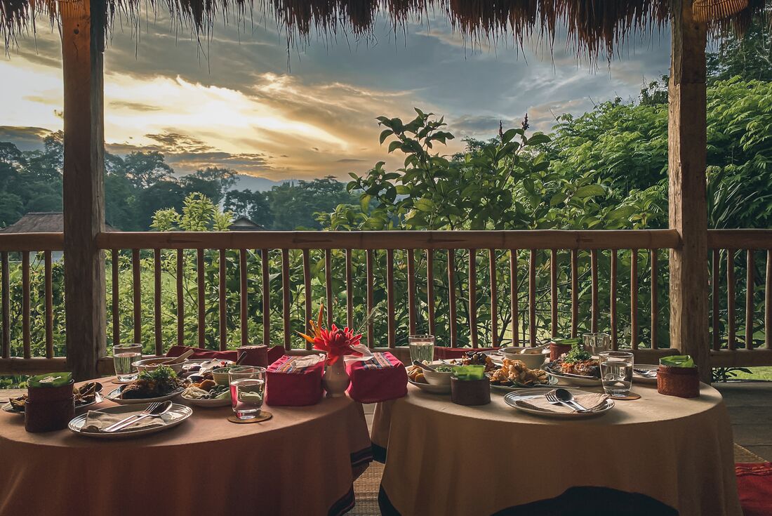 Your dinner spread at Lisu Lodge