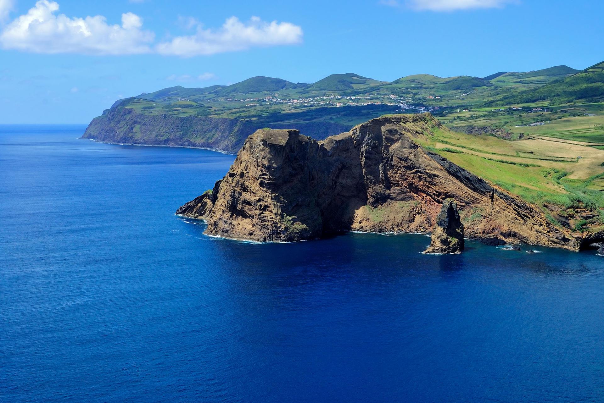 Highlights Of The Azores Tour (Portugal Islands) - 7 Days | Intrepid ...