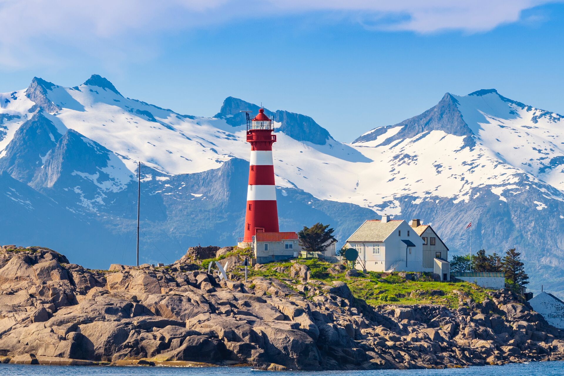 Skrova Island lighthouse