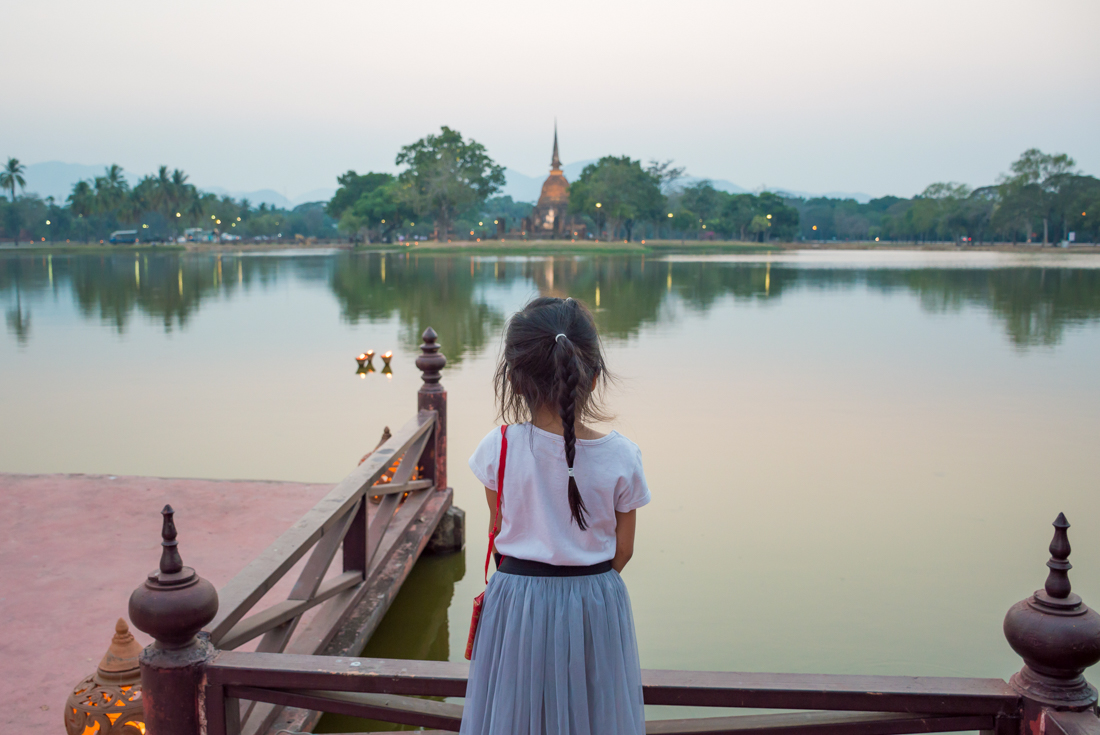Exploring Sukhothai historical park 
