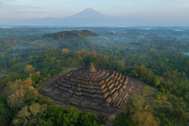 Best of Indonesia | Intrepid Travel ZA