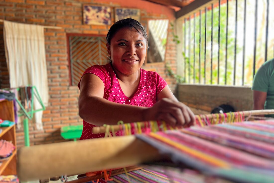 Local crafts artisan in Nicaragua