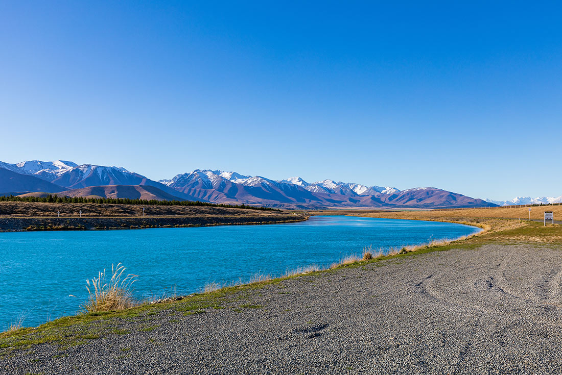PHXA - Scenic views of Ben Ohau Canal