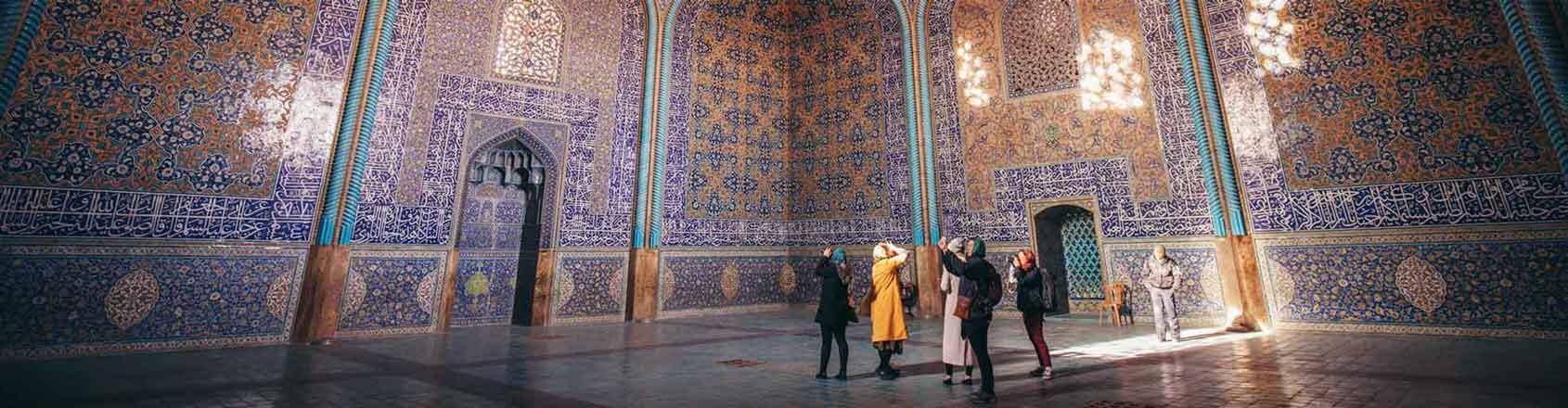 Best Iran Tours & Vacations 2024/2025 | Intrepid Travel US