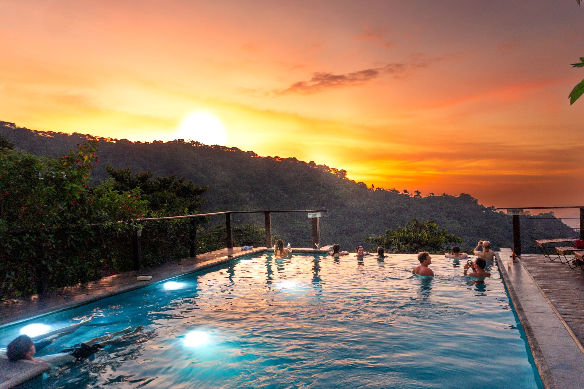 Sunsets over the Sierra Nevada Hills at your Masaya Minca stay